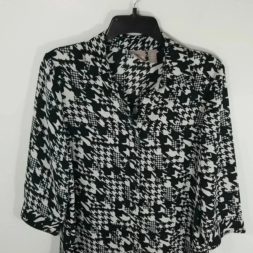{Chico’s} Black & White Houndstooth Print Blouse 3/4 Sleeve High Low Hem - Picture 6 of 15